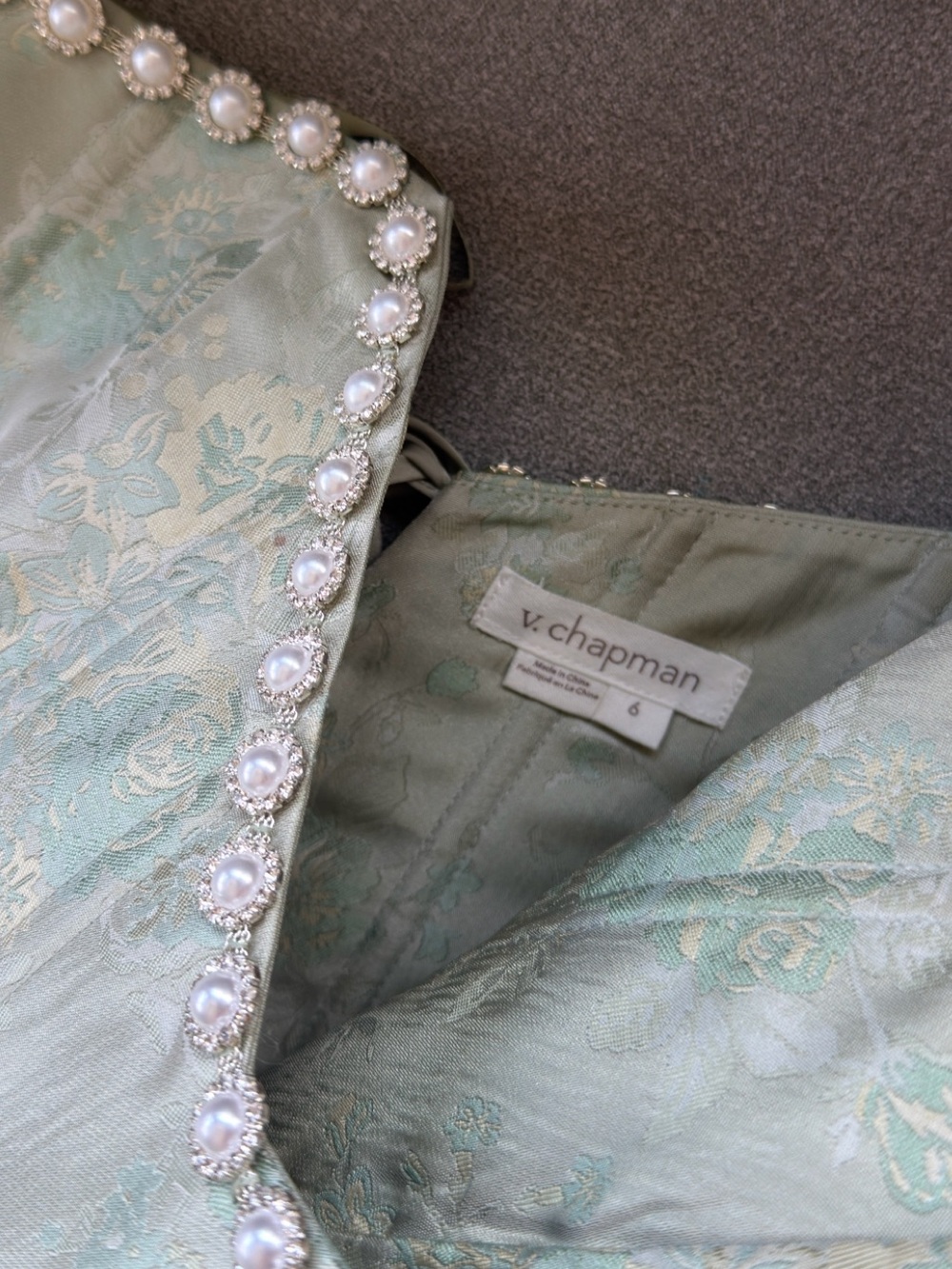 V. Chapman The Vivian Dress in Sage Windsor Brocade size 6 - Picture 14 of 16